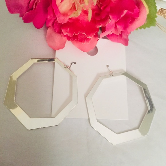 NWT Forever21 Silvertone Large Hoop Earrings - Picture 2 of 5